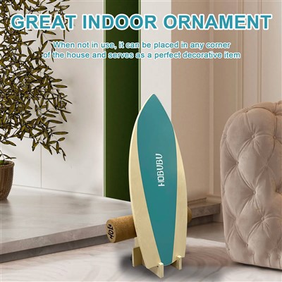 Tavola di bilanciamento in legno con rotolo di sughero